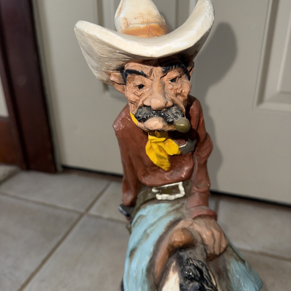 Vintage 1977 Universal Statuary #523 Western Cowboy Sheriff Horse Sculpture Nice - Picture 9 of 9